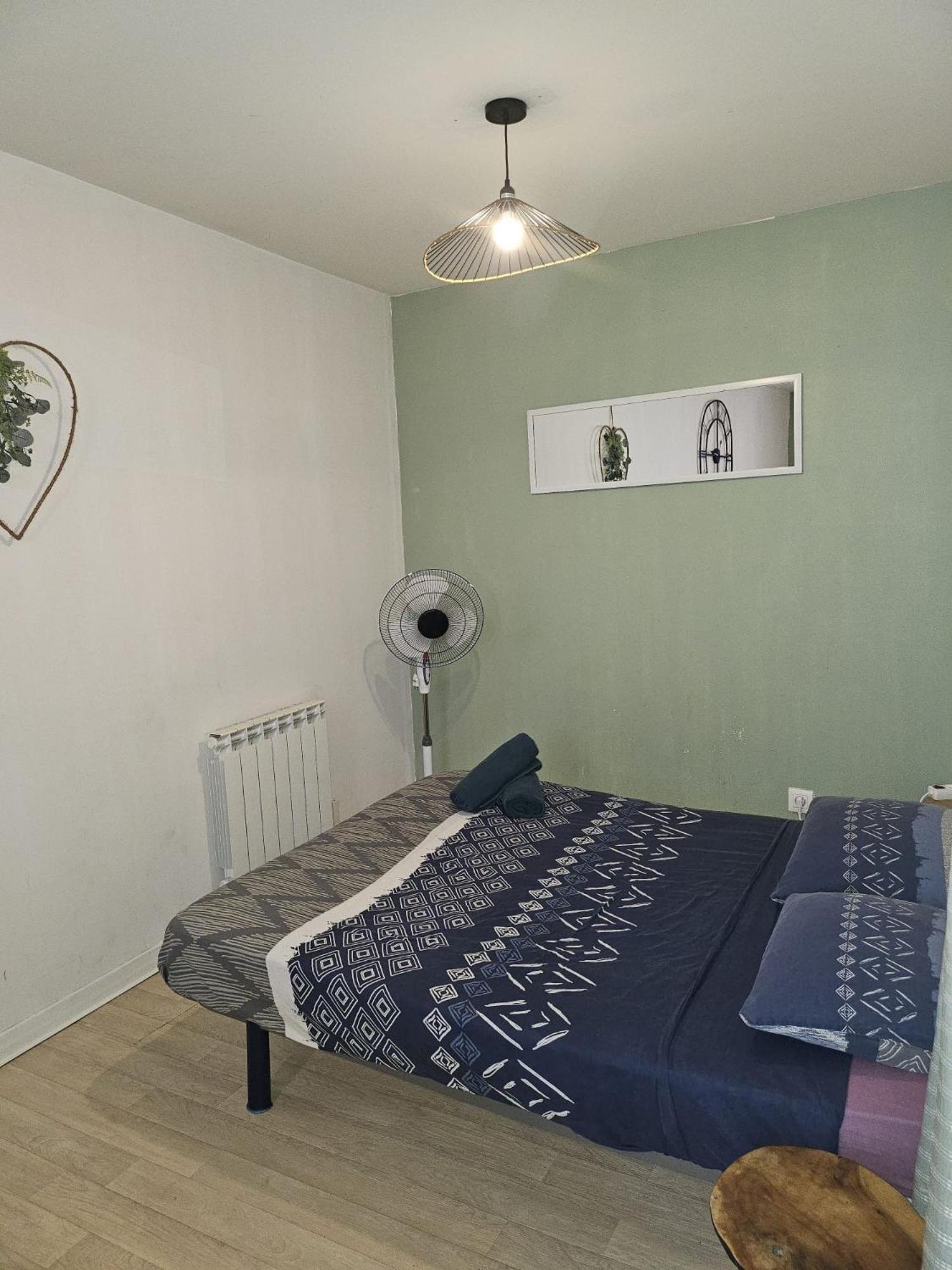 49 Studio Centre-Ville Box A Bagages Gratuits Carcassonne Exterior photo